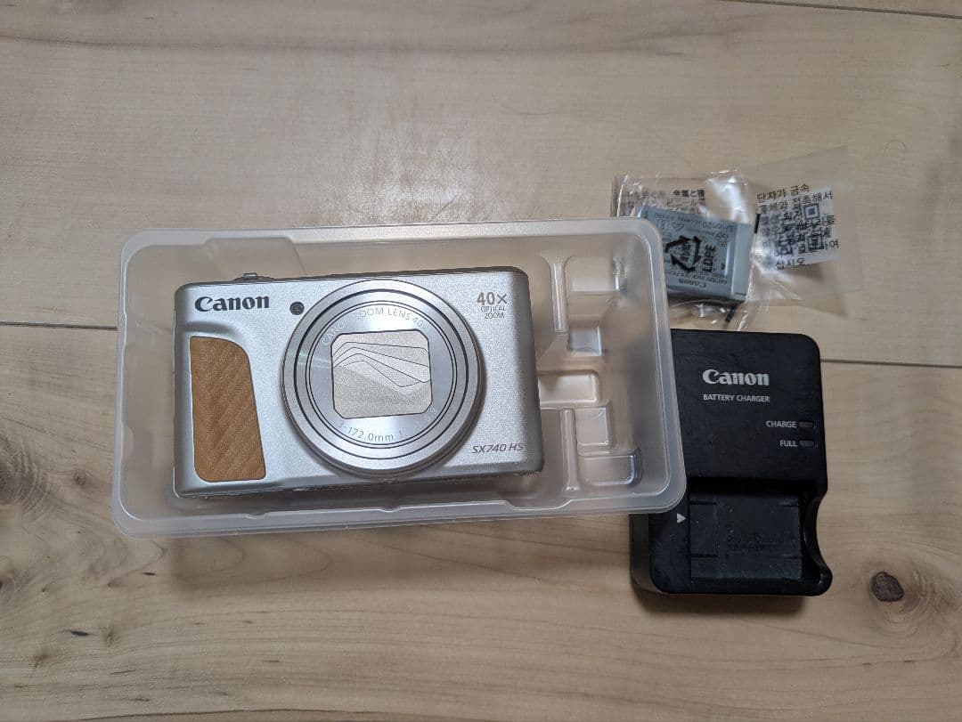 CANON Powershot SX740HS 本体未使用品