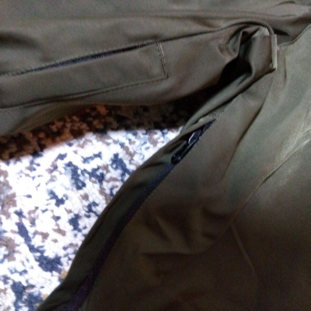 BURTON スノーウェア　オリーブグリーン　日本L-XL　ビブパンツ