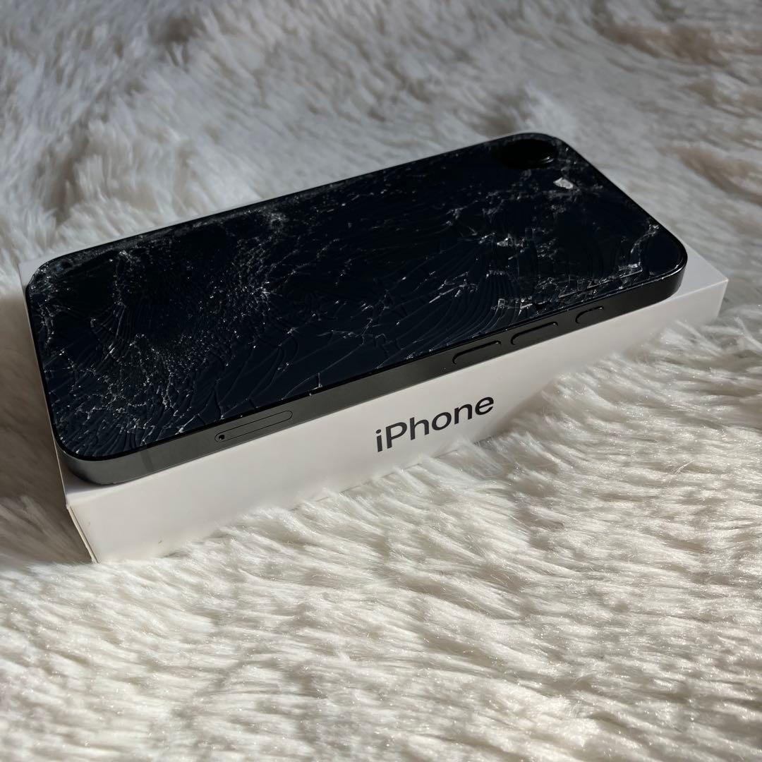 【早い者勝ち】iPhone16e 128GB ホワイト 背面割れあり【即発送】