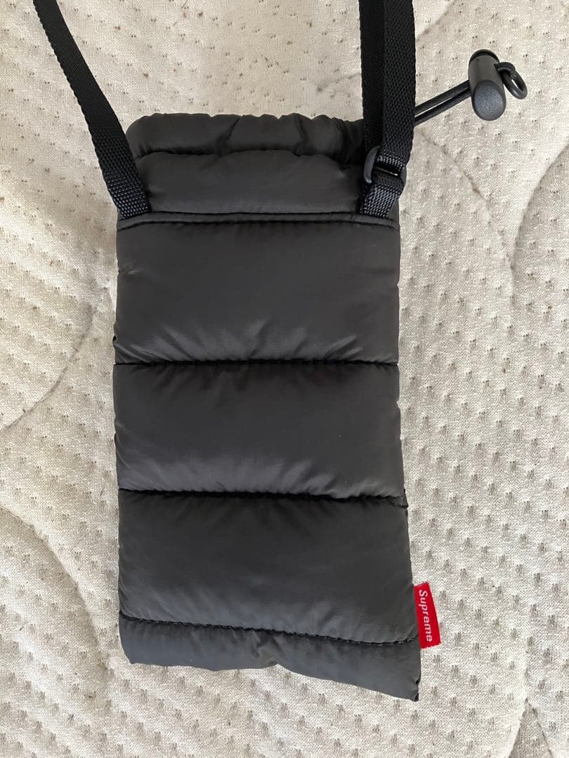 シュプリーム 22FW Puffer Neck Pouch ショルダーバッグ