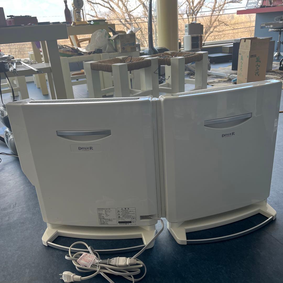 美品 トヨトミ 遠赤外線 パネルヒーター DeuxR POELE EPH-122