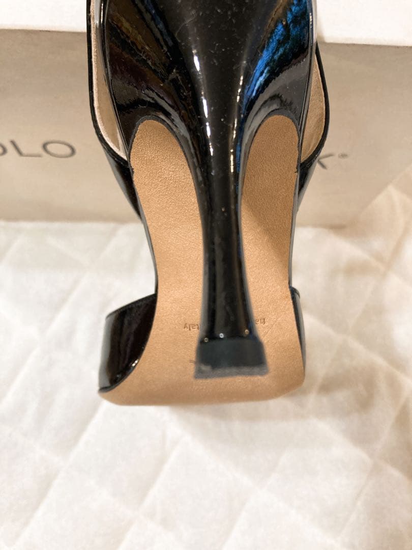 MANOLO BLAHNIK ブラック ハイヒール
