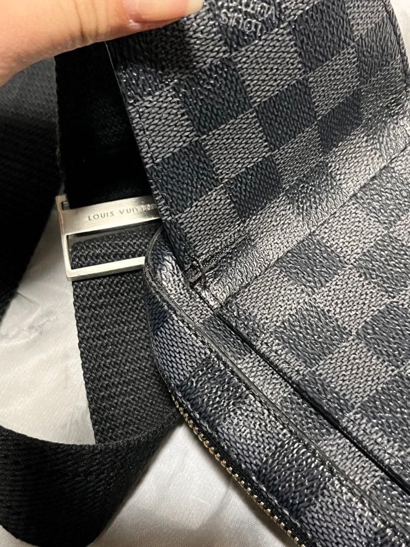 【早い者勝ち】ルイヴィトン ジェロニモス ダミエ ボディバッグ ストラップ難あり