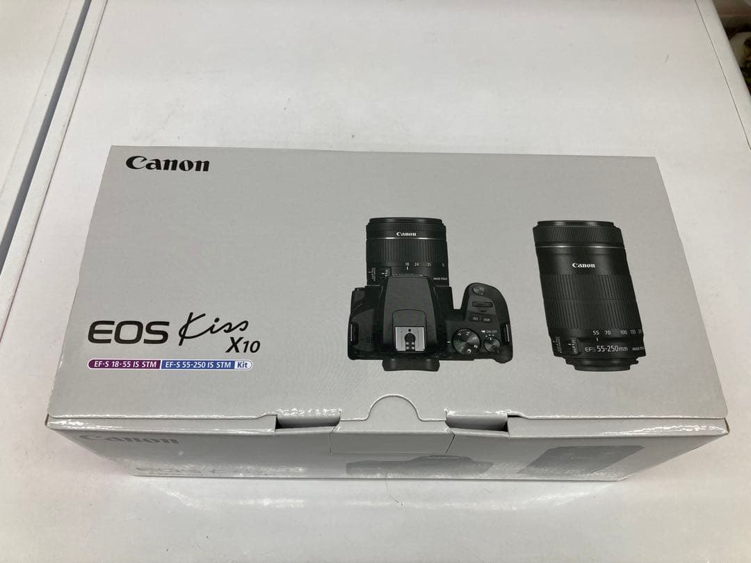 新品未開封品　Canon EOS Kiss X10 本体＋レンズ