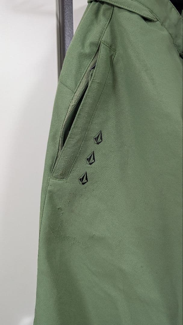 VOLCOM21-22 メンズスノーボードウェア