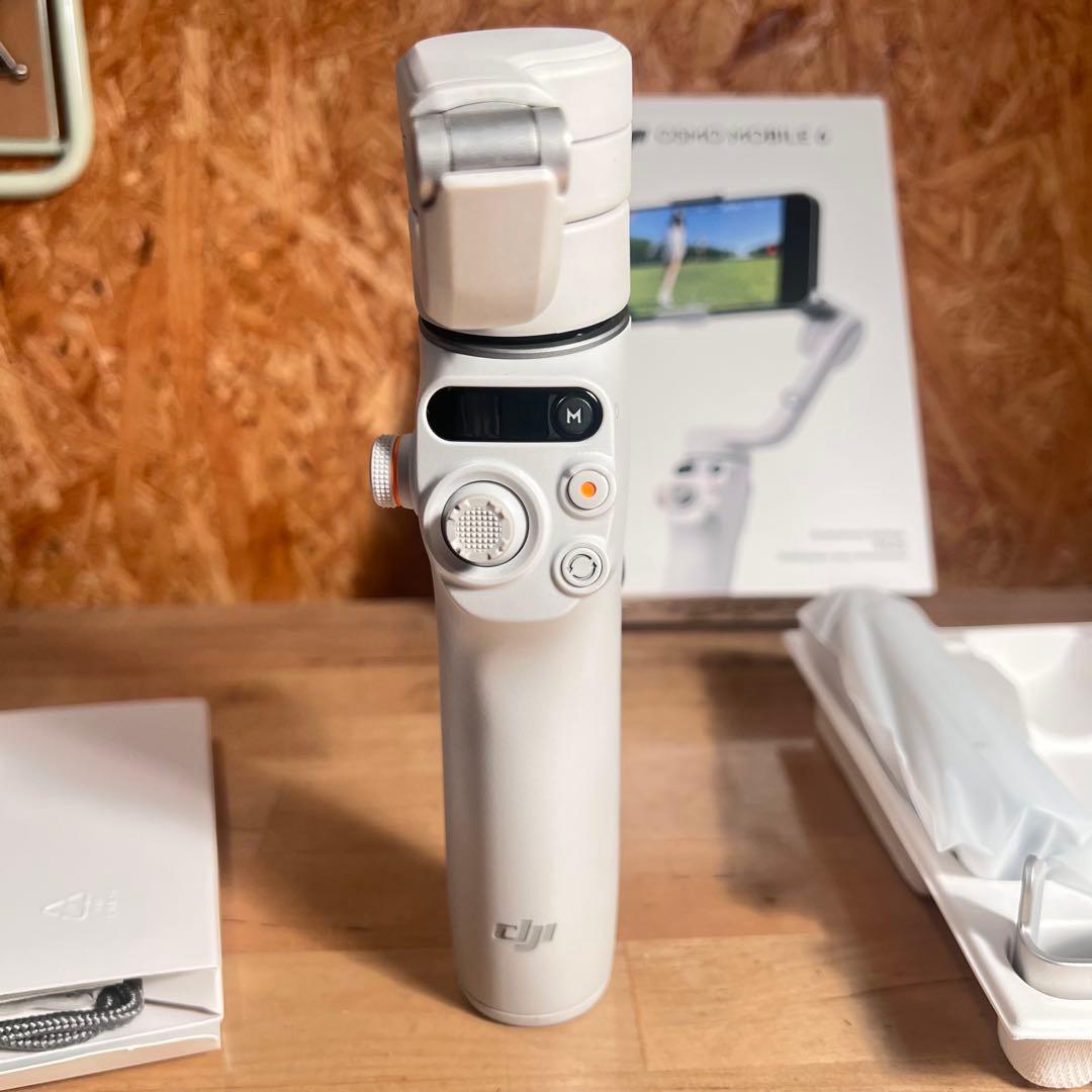 DJI Care Refresh保証付DJI Osmo Mobile 6ジンバル