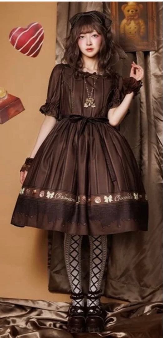 axes femme Chalmiere ボンボンショコラ柄ワンピース（茶）