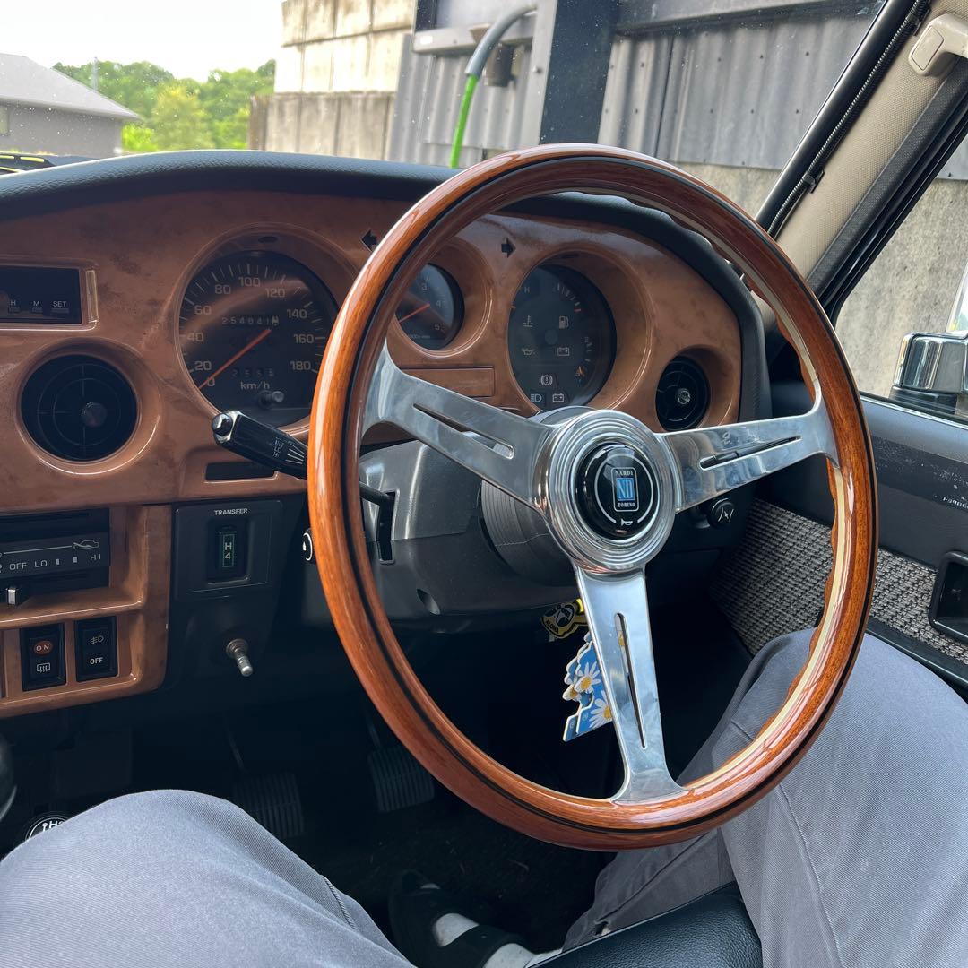 ナルディ　ウッドステアリング　36パイ