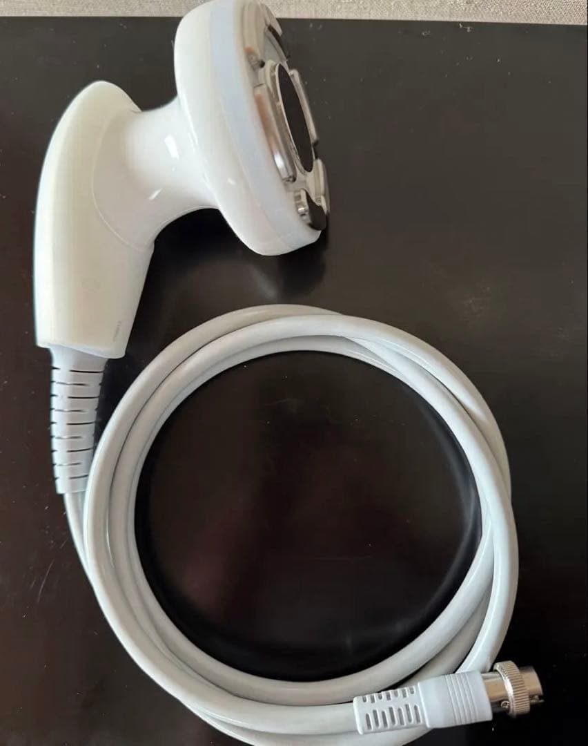 【KS品】新品セルライトゼロ　キャビラジハンドピース