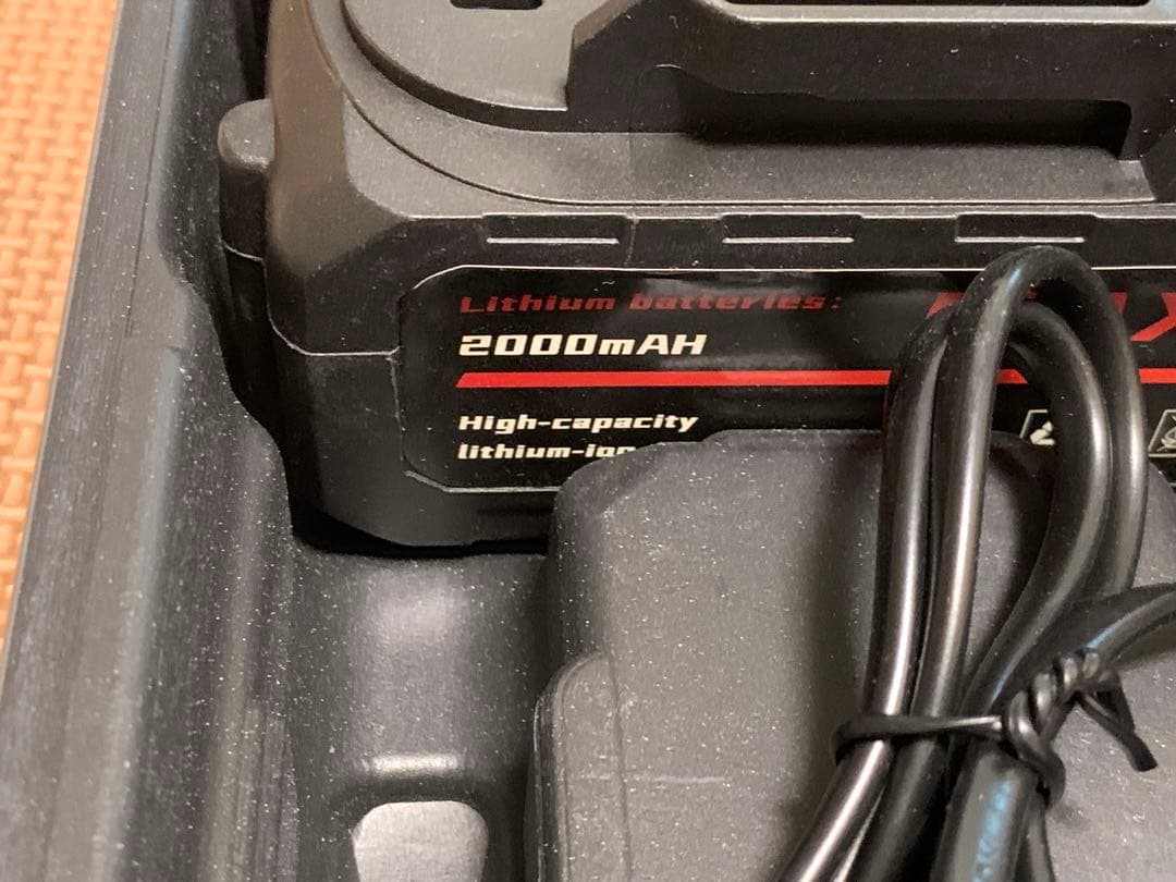 羊、馬、牛　コードレス電動バリカン　GDJOB HC-550　バッテリー2個