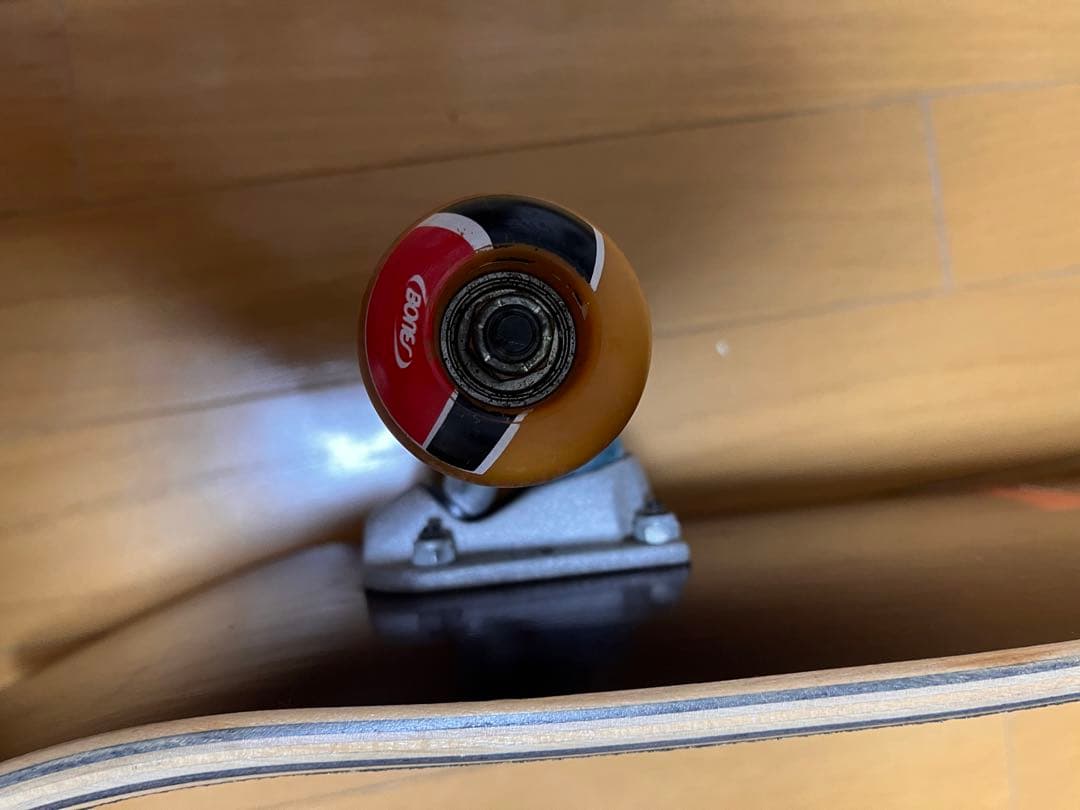 パウエルペラルタ　ボーンズ　スケボー ビンテージ　90s 覗きスカル