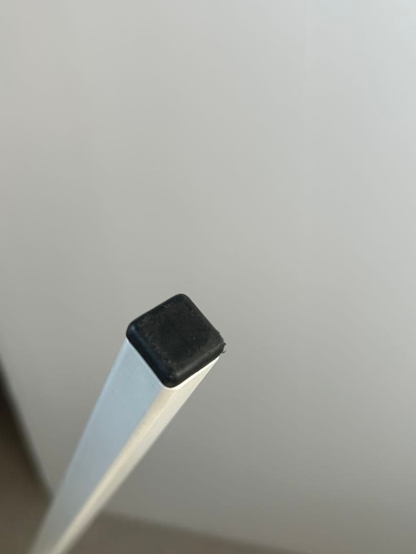 イタリア　LIVIT ULTRA スタッキングチェア　ダイニングチェア 椅子