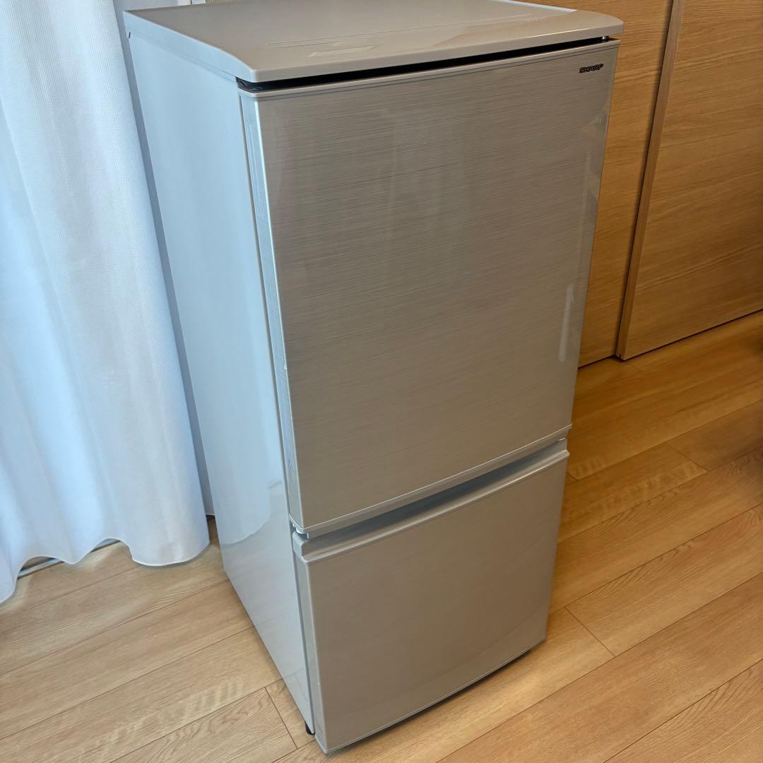 ★送料込 SHARP 冷蔵庫 137L シルバー SJ-D14D-S
