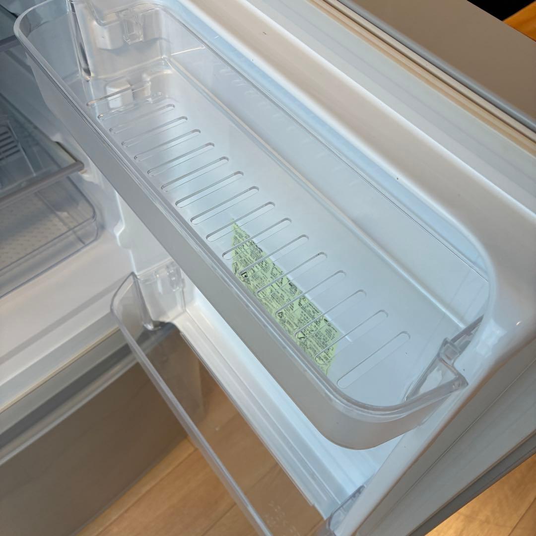 ★送料込 SHARP 冷蔵庫 137L シルバー SJ-D14D-S