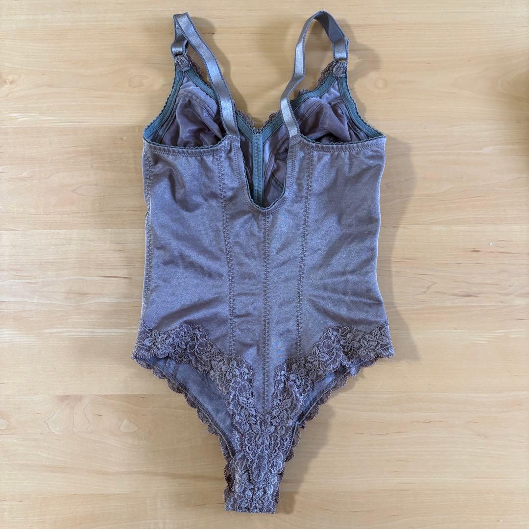 シャルレ　ボディスーツ　補正下着　ガードル　C70　ショコラ　セット売り