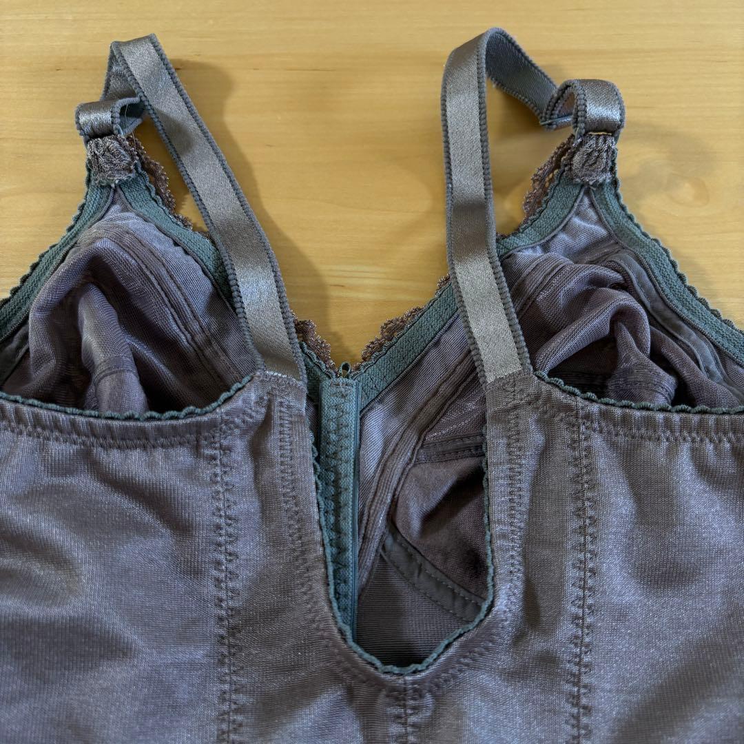 シャルレ　ボディスーツ　補正下着　ガードル　C70　ショコラ　セット売り