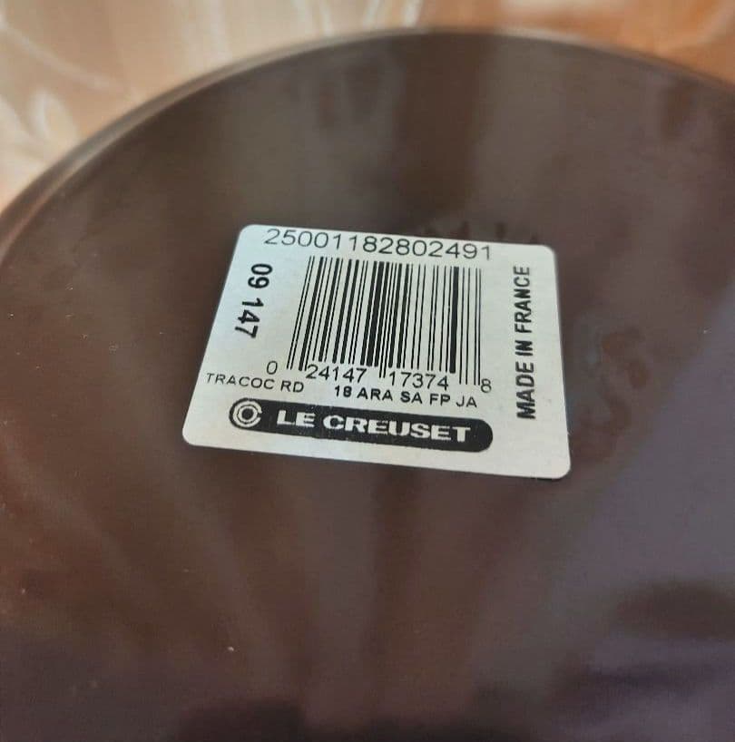 LE CREUSET ル・クルーゼ　両手鍋 ブラウン　18センチ