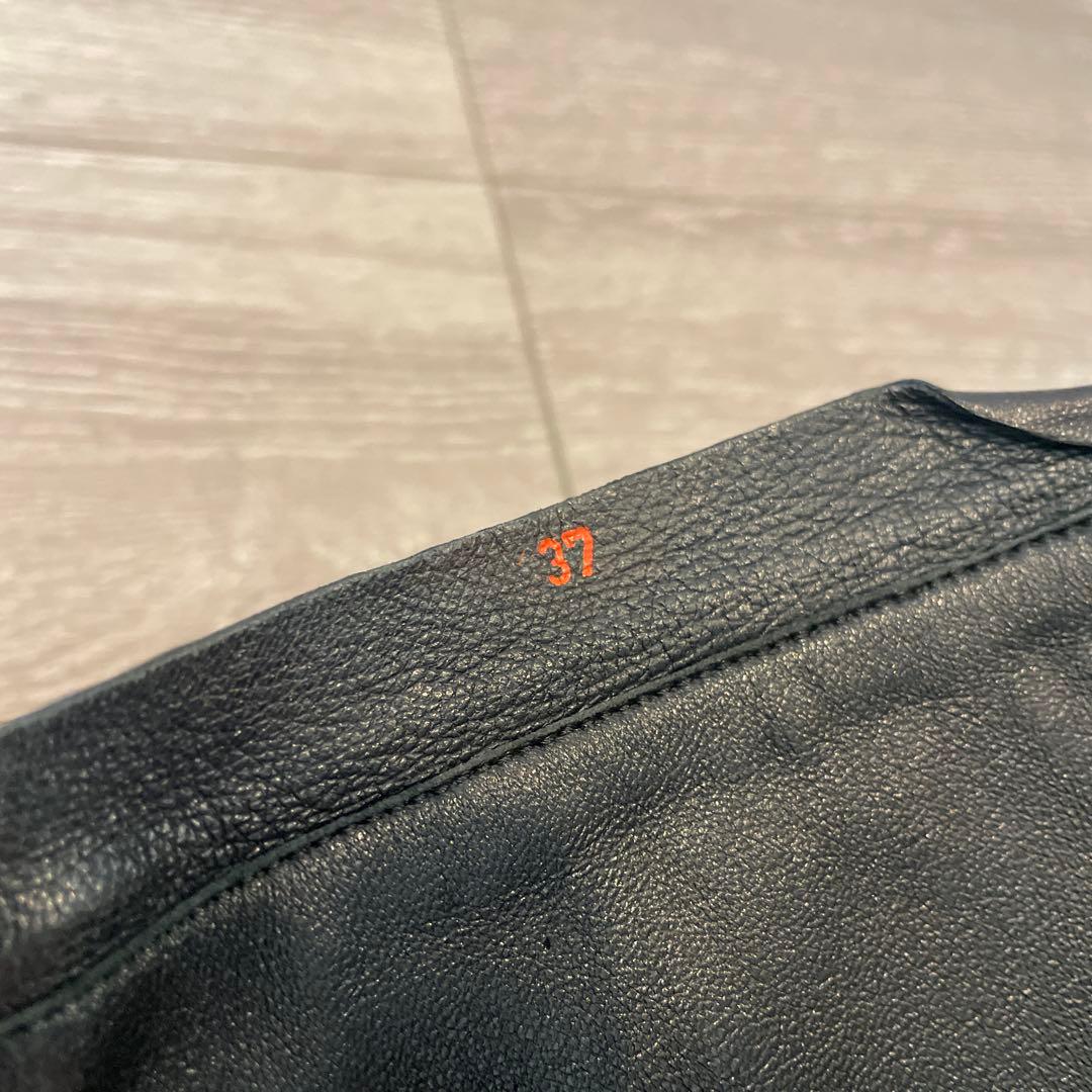 PRADA ブラックレザー ロングブーツ