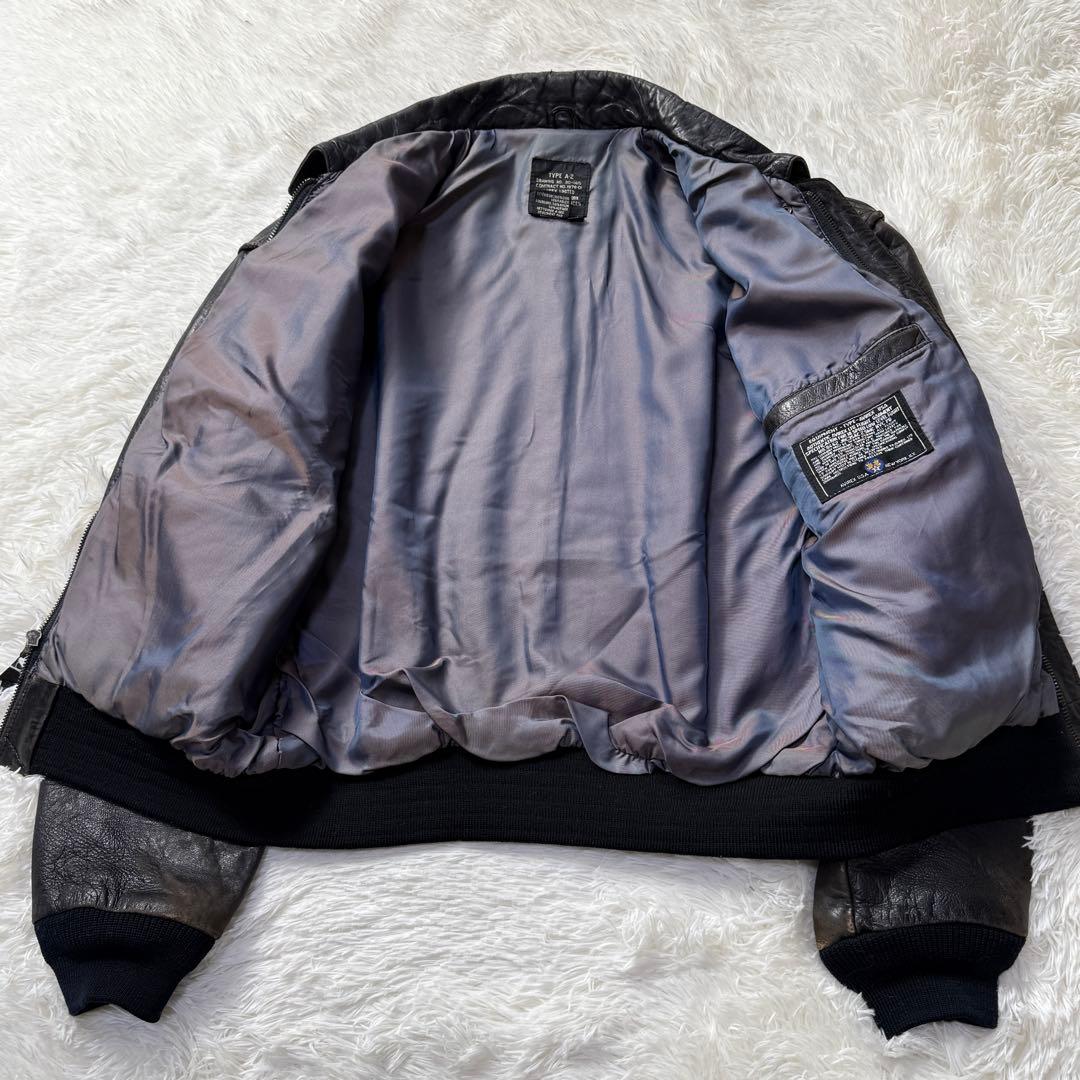 AVIREX A-2 ブラックレザー フライトジャケット メタルプレート 短丈