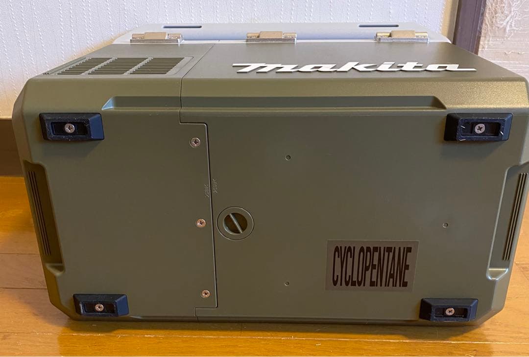 マキタ Makita CW003G 保冷温庫 7L 18Vバッテリー&充電器付