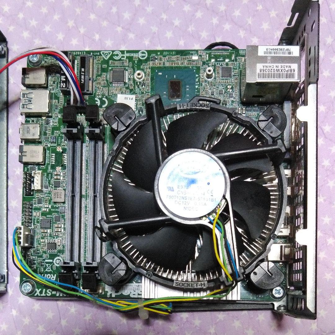 即決値引きします　デスクトップpc本体　SSD250G、電源コード付き