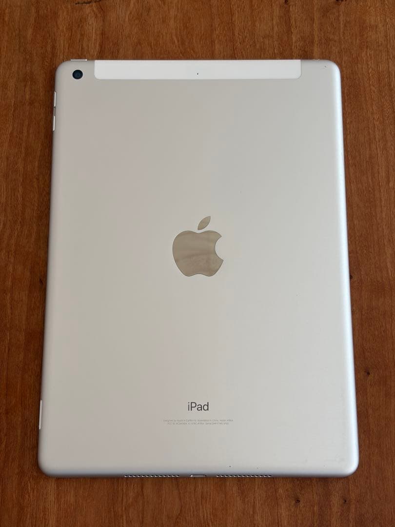 iPad 第6世代 セルラーモデル