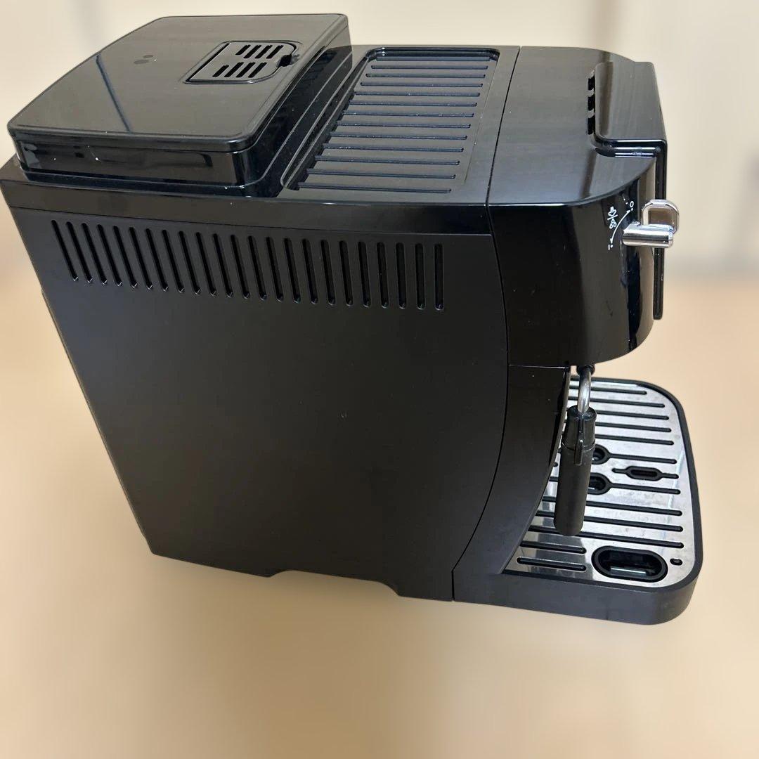 極美品✨デロンギ マグニフィカ スタート ECAM22020B