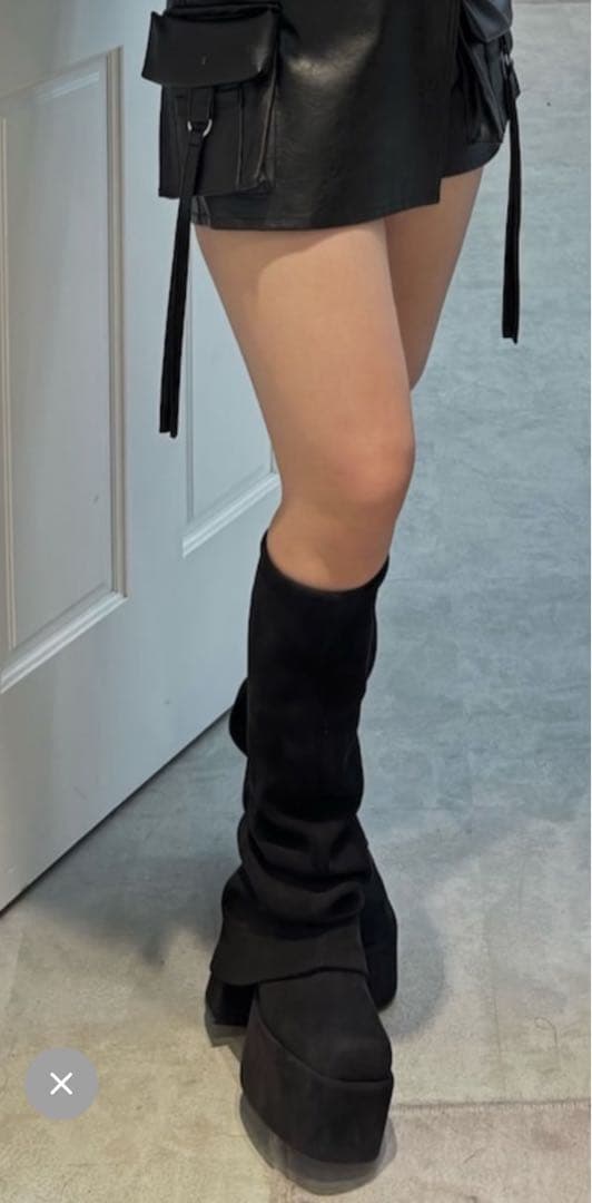 EMODA 今期　ルーズフレアカバーフィットブーツ未使用