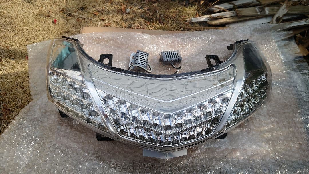 ヤマハ YAMAHAマジェスティ250 SG20J 社外テールランプ 新品未使用