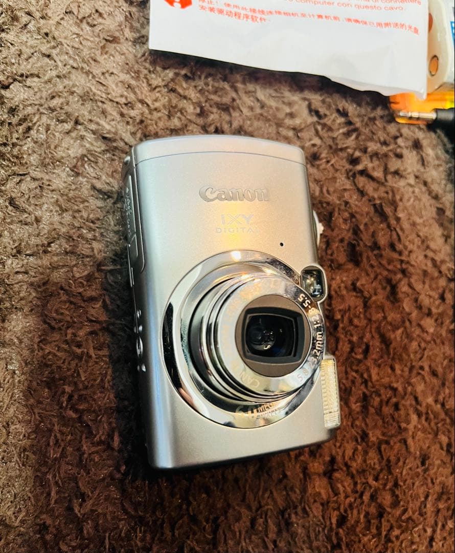 Canon デジタルカメラ　IXY DIGITAL 800 IS デジカメ