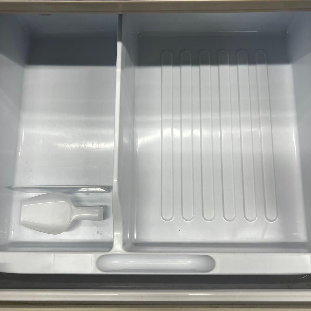 ★911　シャープ　冷蔵庫　大型　350L　両開き　どっちもドア　設置無料　安い