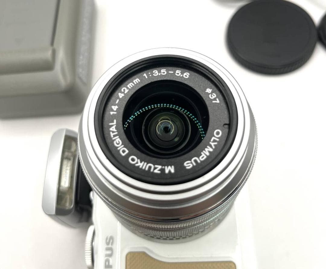 オリンパス PEN Lite E-PL5 レンズセット #259504