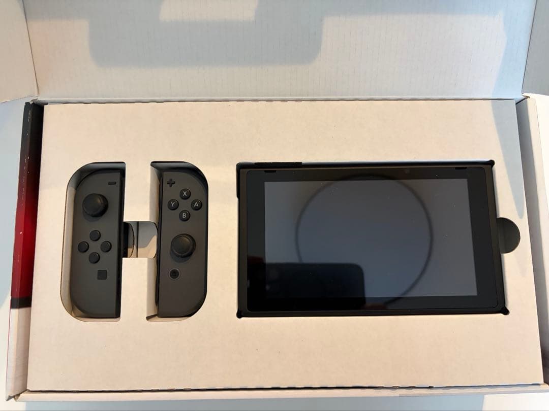 Nintendo Switch 本体 ブラック/グレー