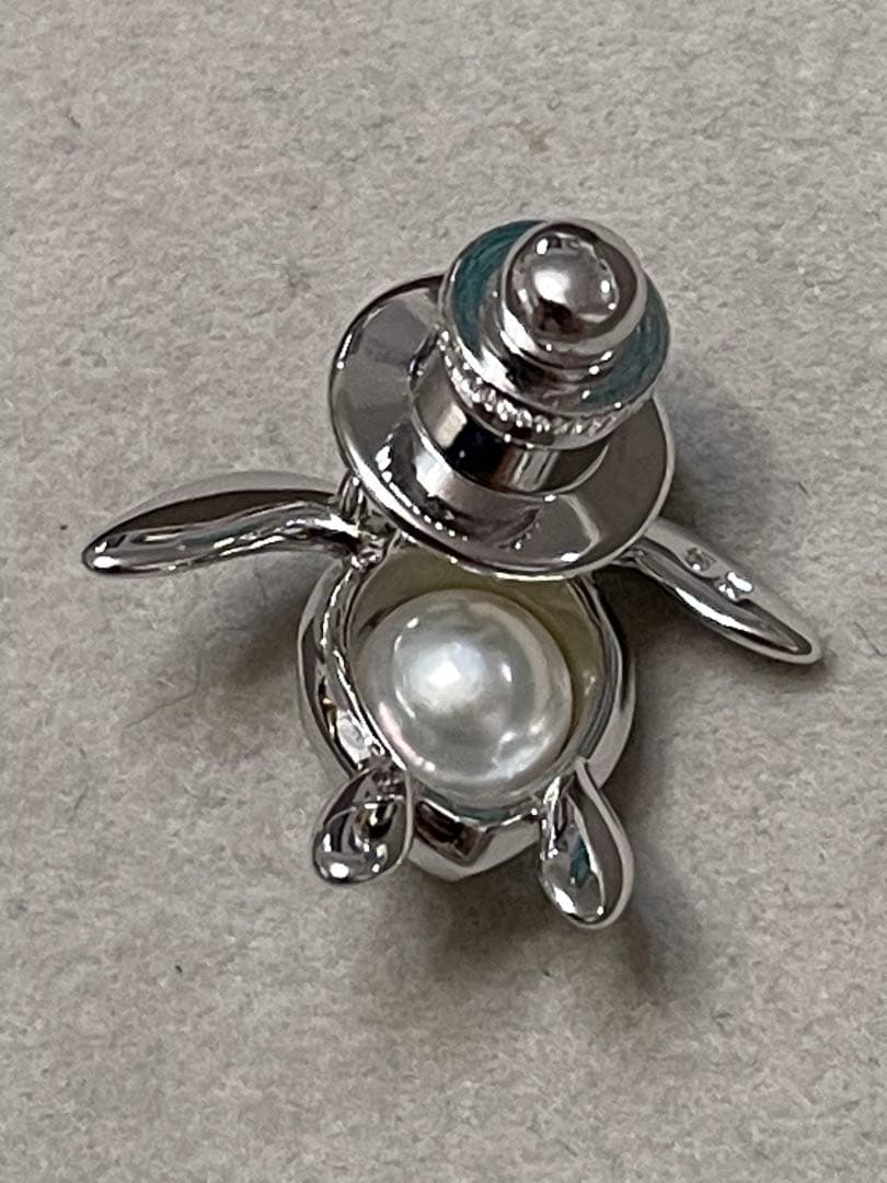 美品　mikimoto ピンブローチ　亀　パール ミキモト　SILVER