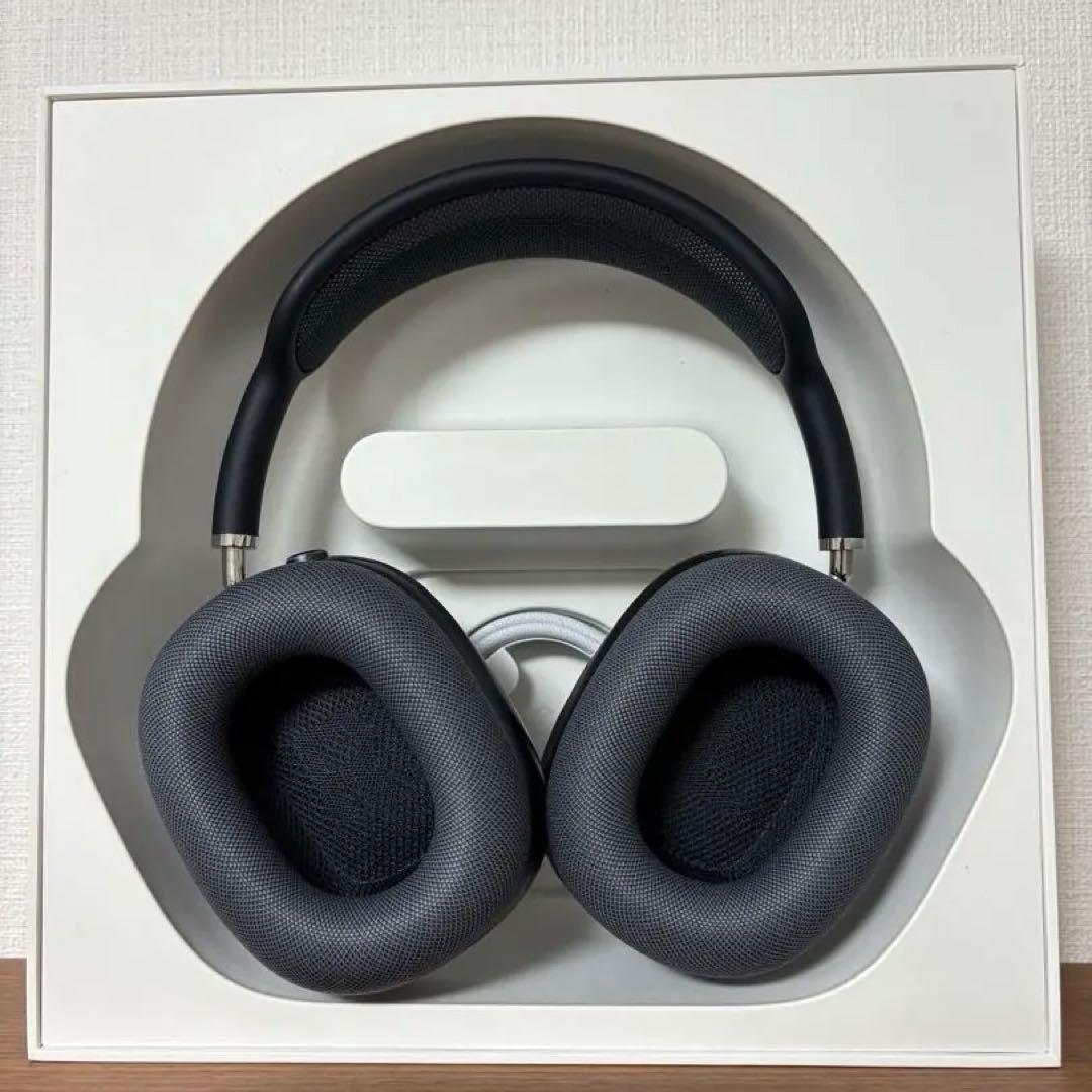 Apple AirPods Max【最新モデル・ほぼ未使用】