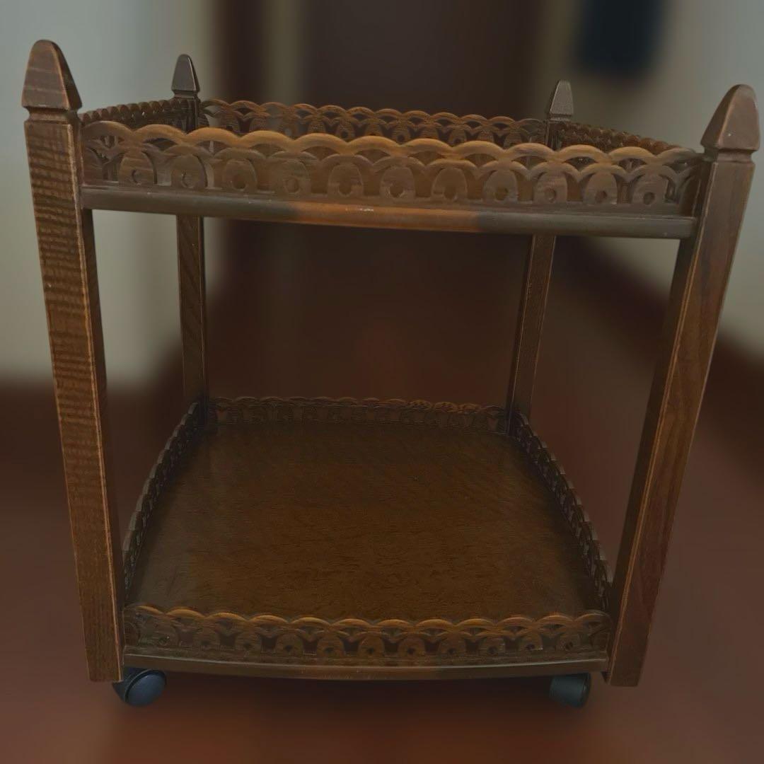 パリの雑貨屋　テーブルワゴン