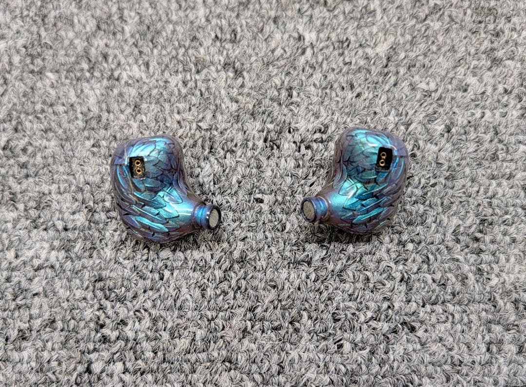 イヤホン ARTPICAL MICHAEL