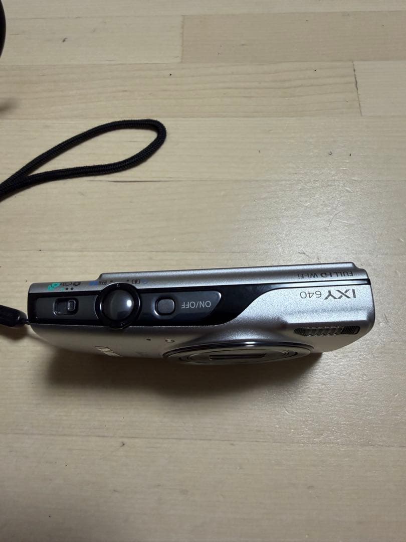 【美品】Canon IXY 640 シルバー