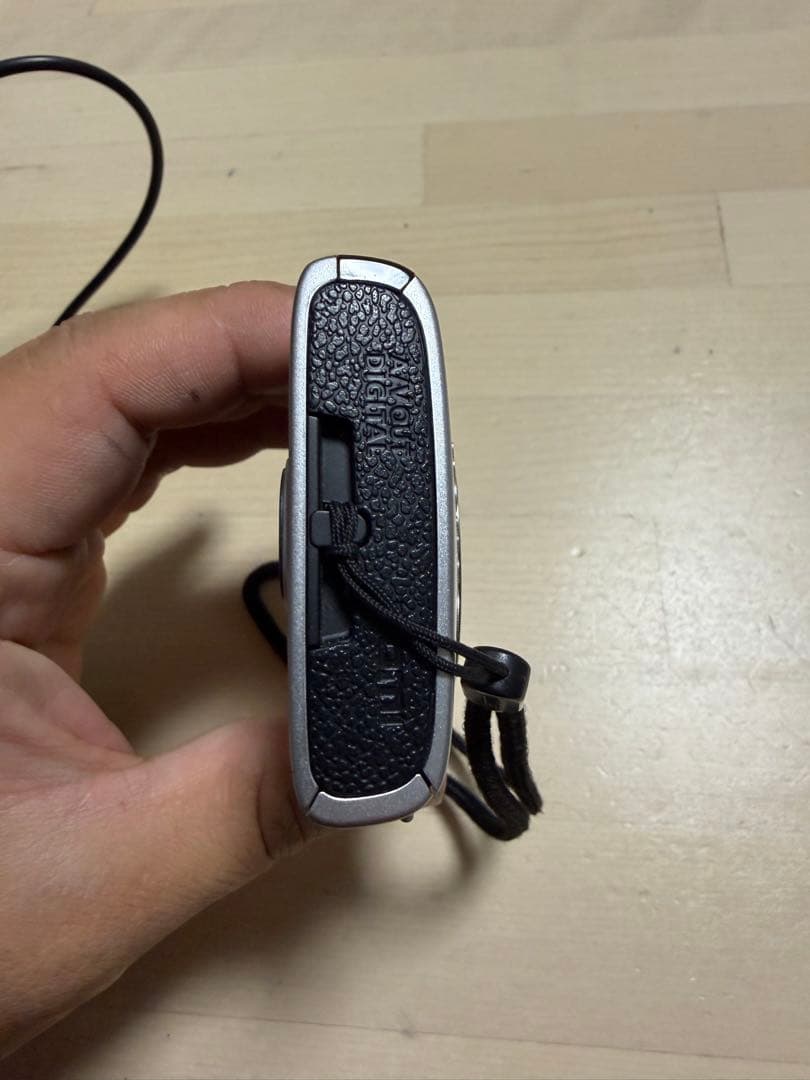 【美品】Canon IXY 640 シルバー