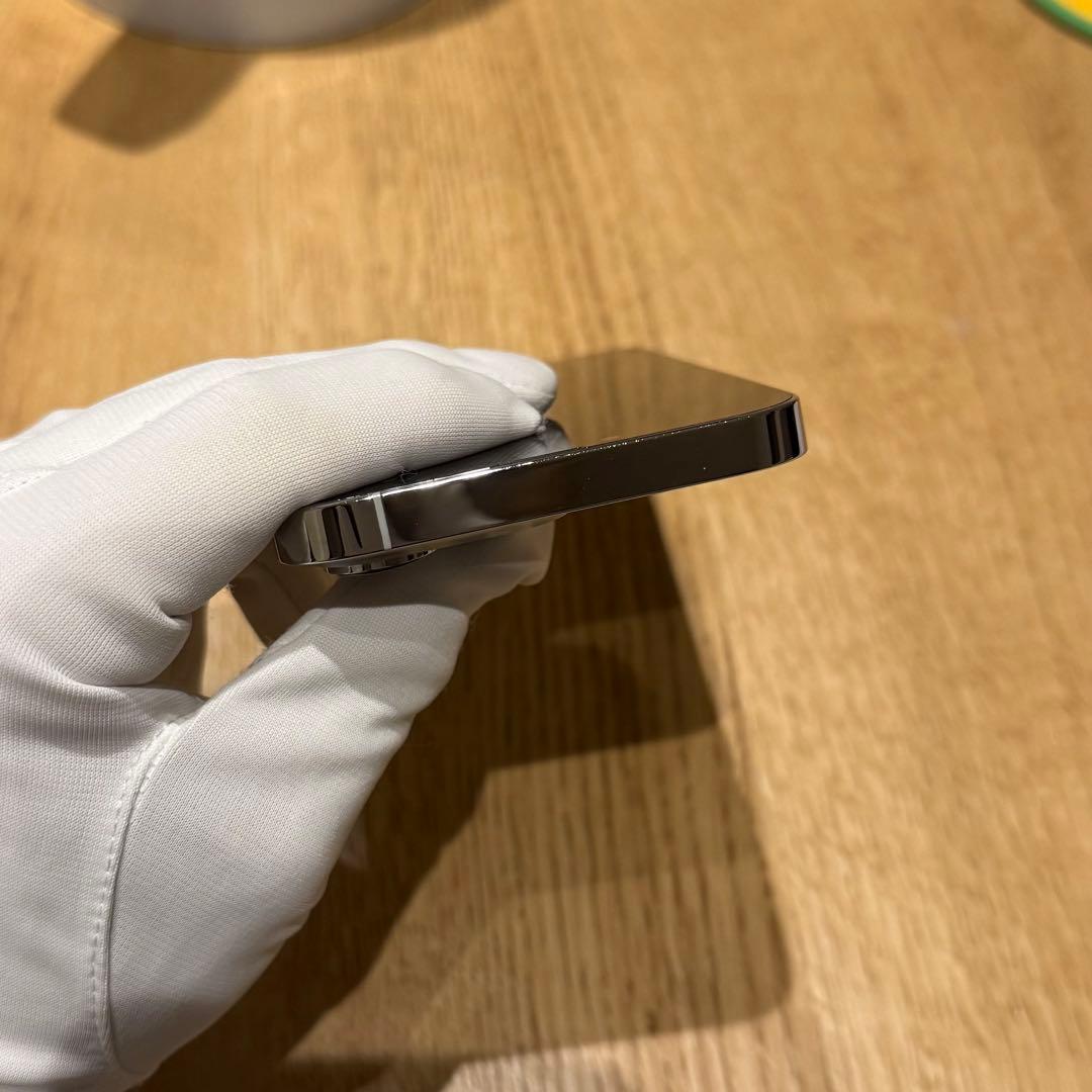 iPhone13Pro シルバー　256GB SIMフリー