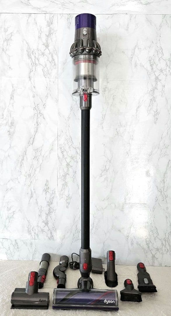 Dyson ダイソン　V10 SV12　コードレスクリーナー　動作OK　簡易清掃