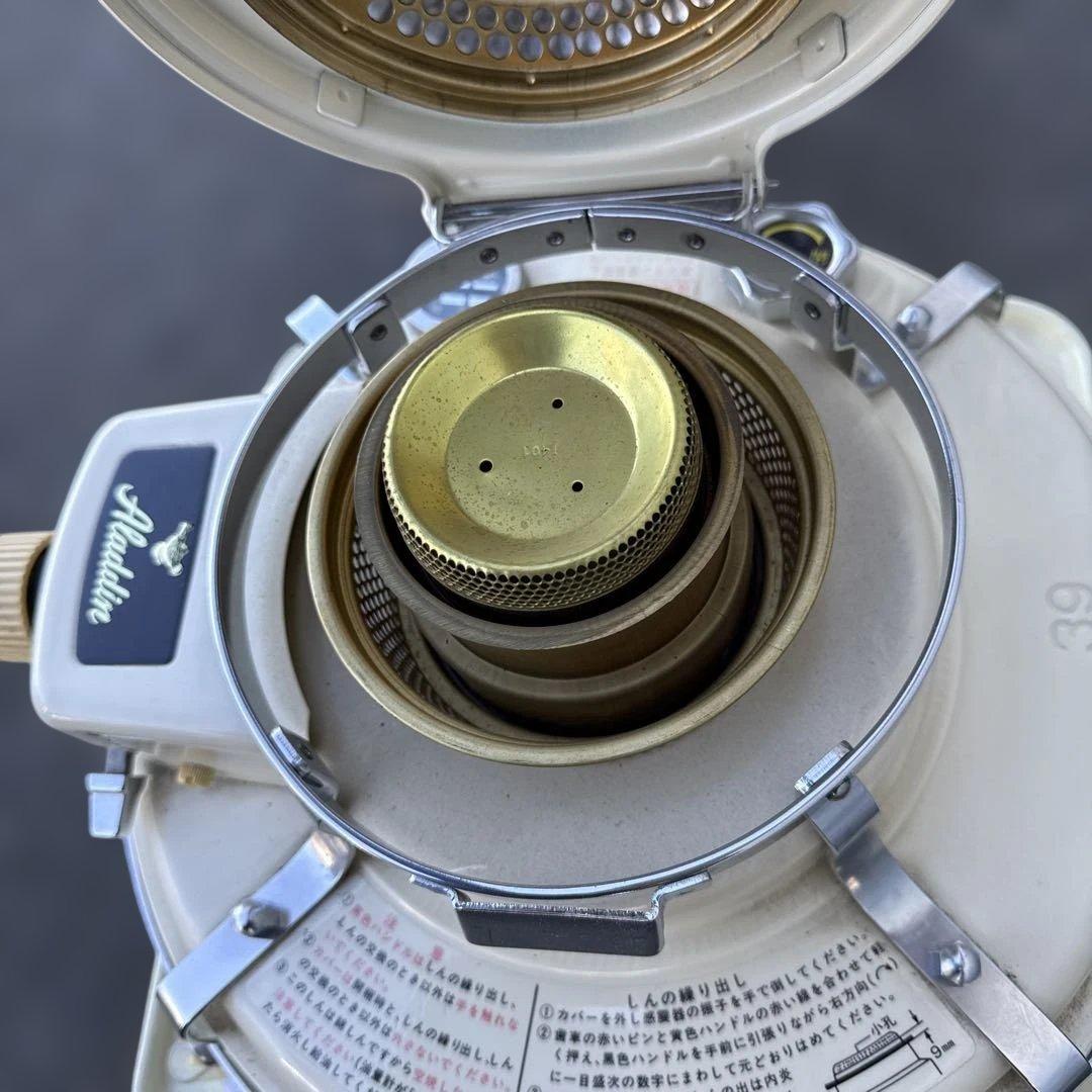 Aladdin アラジンストーブ　ブルーフレームヒーター BF-3902