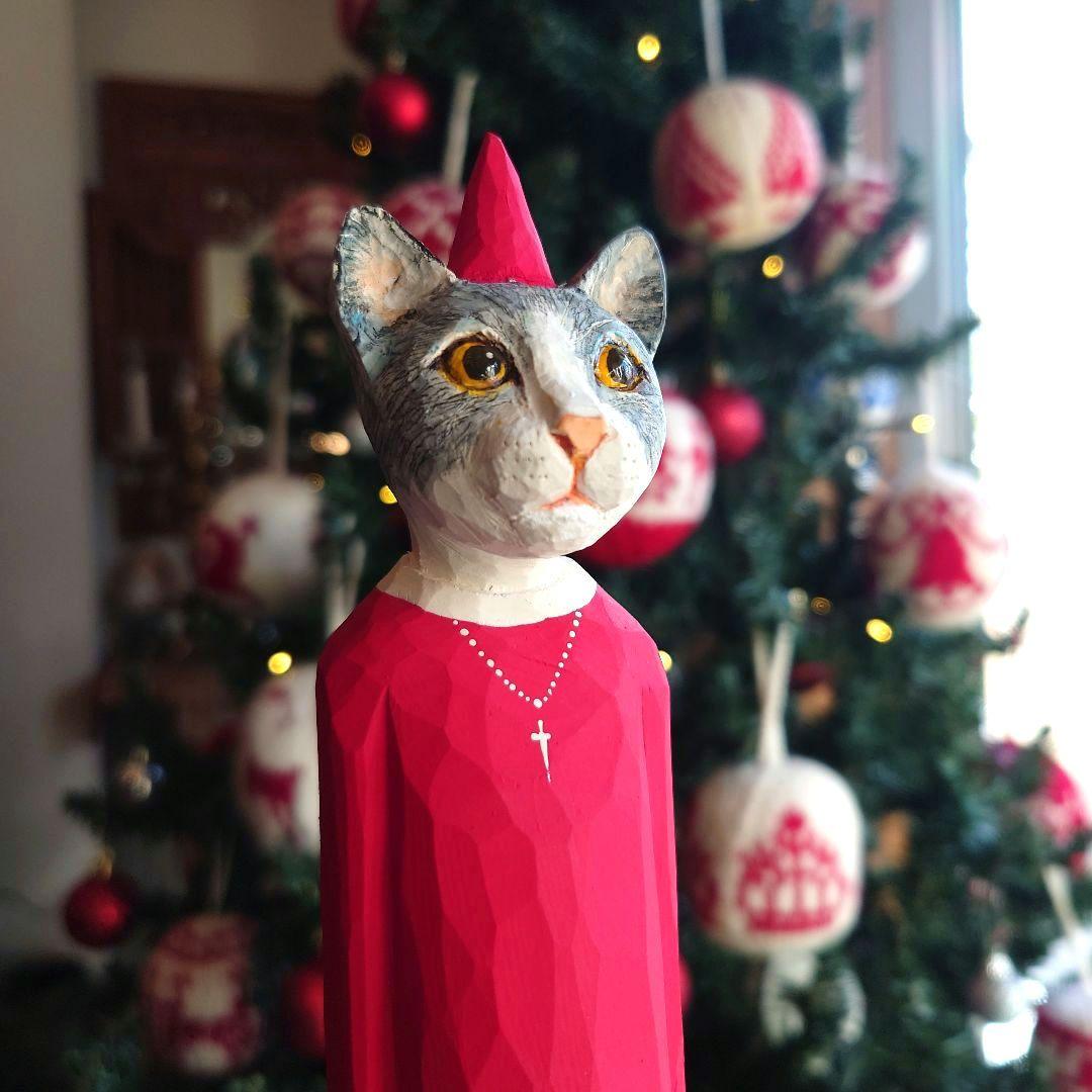 イソベサンタ　アニマルサンタ　ネコ　動物シリーズ　木彫りのサンタ　木製　新品＊＊