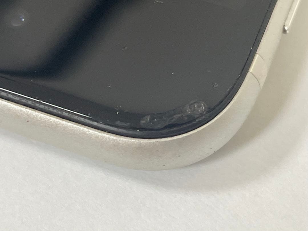 Apple iPhone SE（第二世代）64G 本体