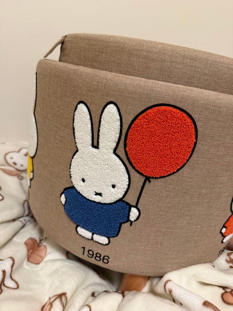 スタディオクリップミッフィー スツール