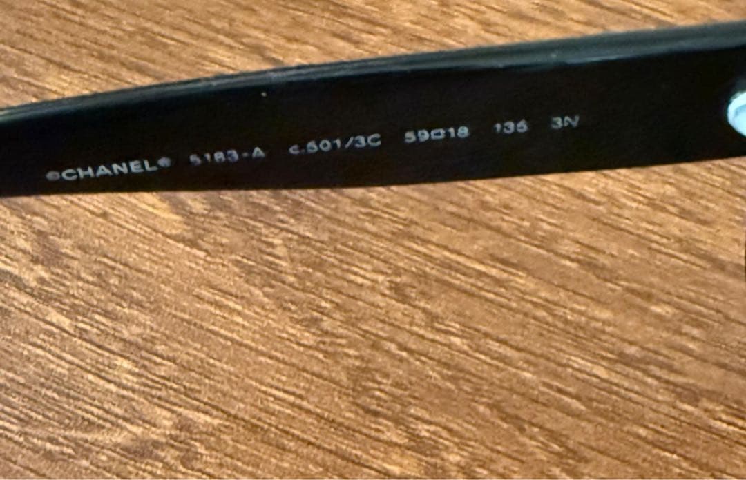 CHANEL サングラス ブラック ケース付き
