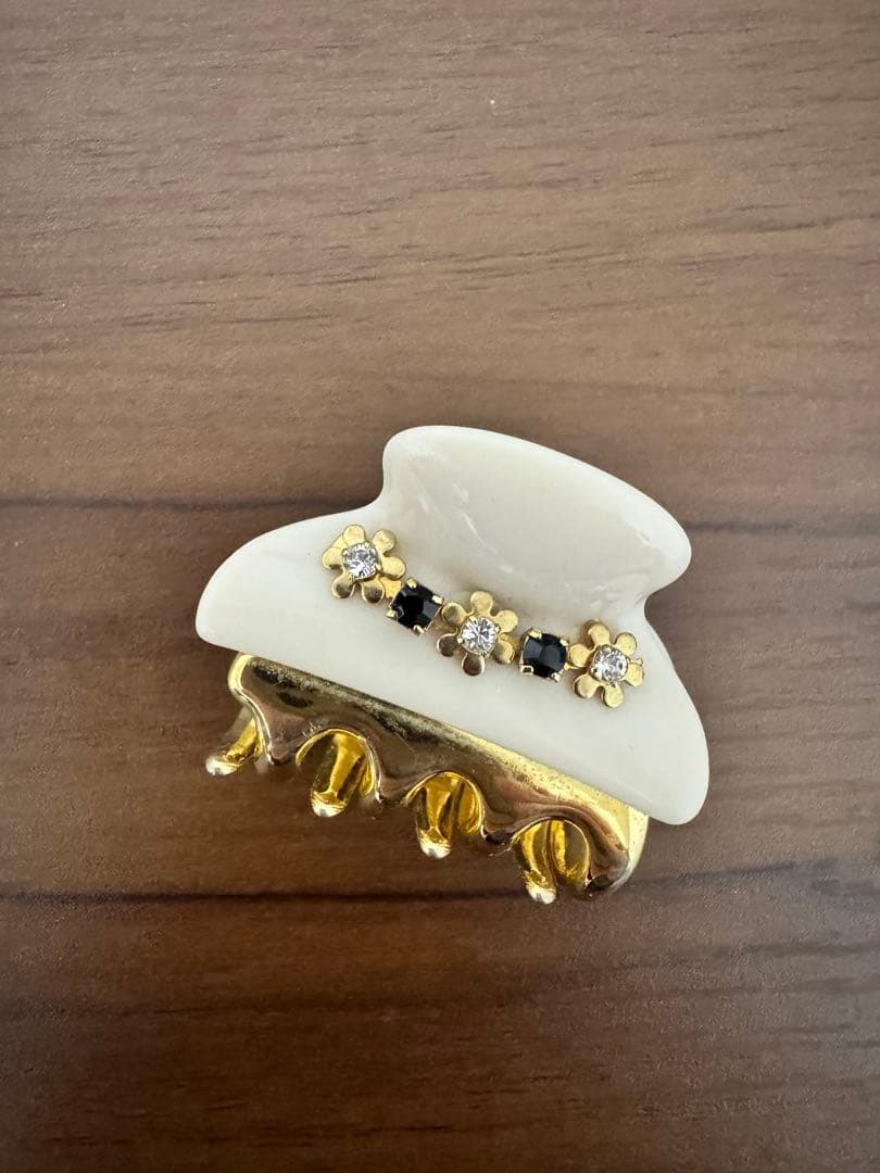 acca ヘアクリップ2個セット オフホワイト