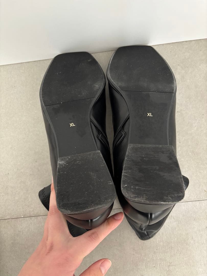 スクエアストレッチ ショートブーツ（3cmヒール）撥水