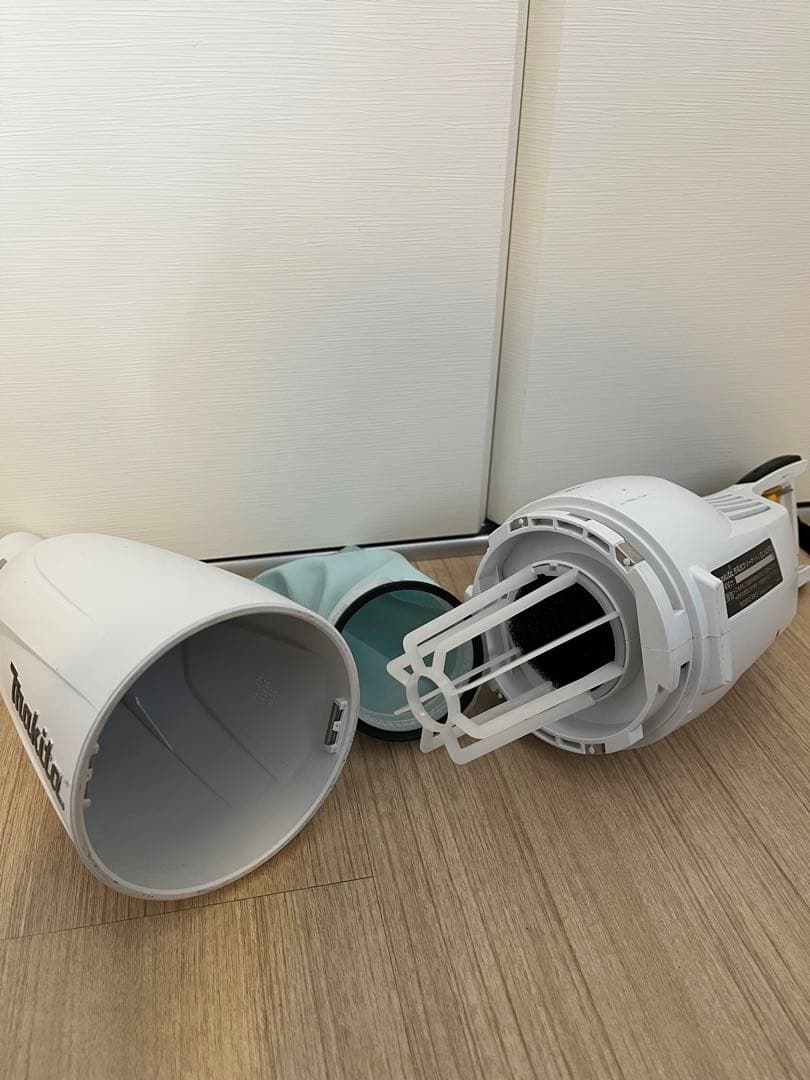 nakana0628 Makita CL141FD コードレス掃除機セット