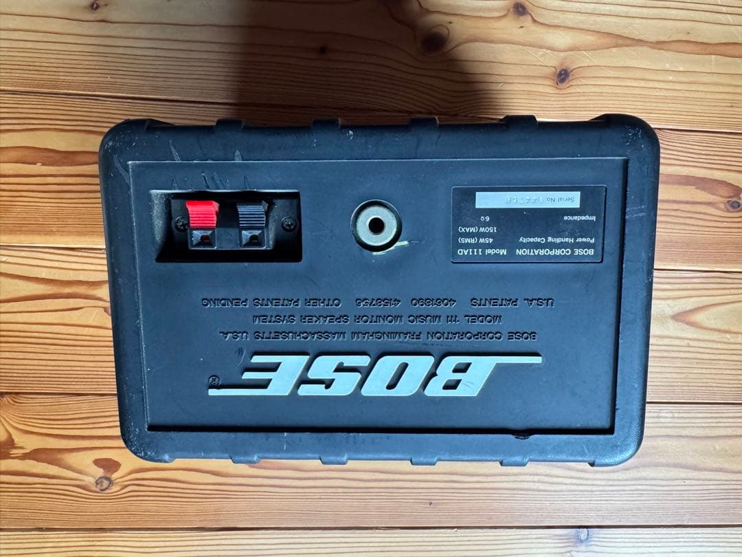 スピーカー・ウーファー BOSE 111AD